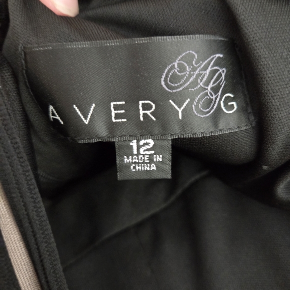 Avery G Illusion Hemline Mermaid Gown - Picture 5 of 13